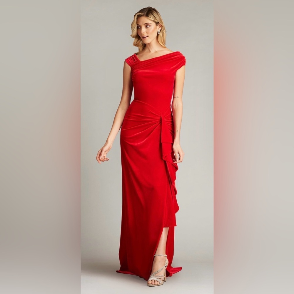 Tadashi Shoji Cidra Velvet Waterfall Cranberry Red Stretch Gown Large NWT - Picture 2 of 11